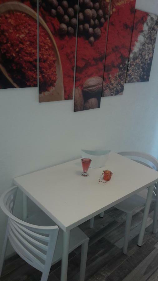 Peraía Friends 2 Apartment المظهر الخارجي الصورة
